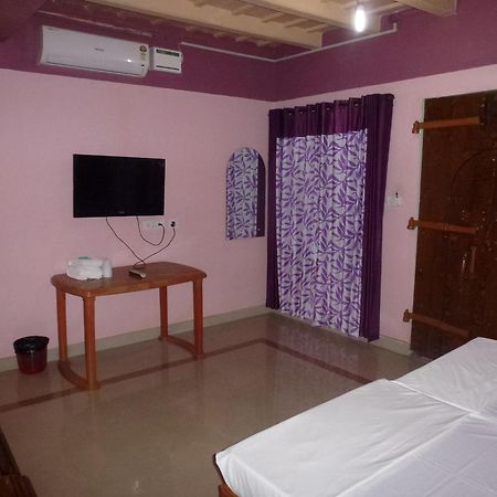 Southcanal Holidays Alappuzha Bilik gambar