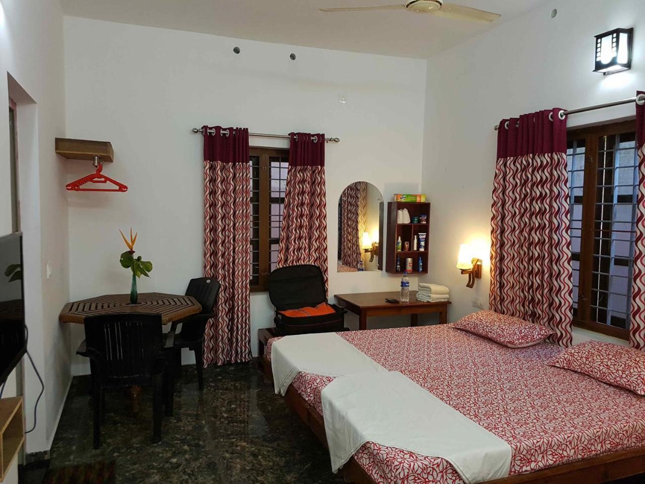 Southcanal Holidays Alappuzha Luaran gambar